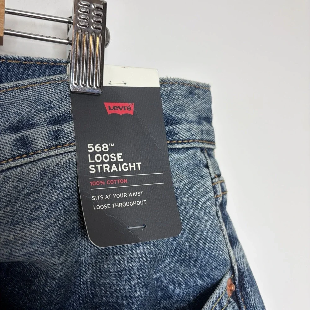 Levis levis 568